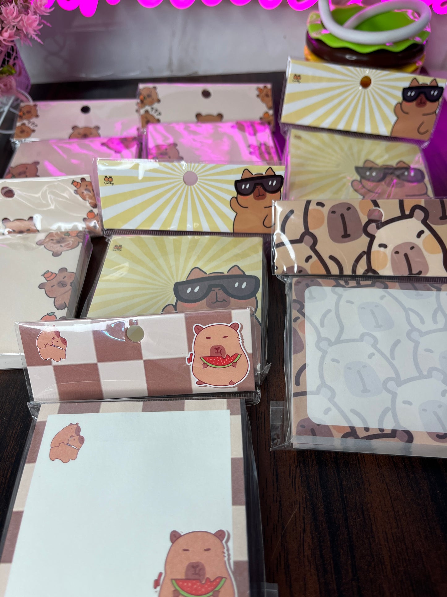 Capybara Sticky Notes