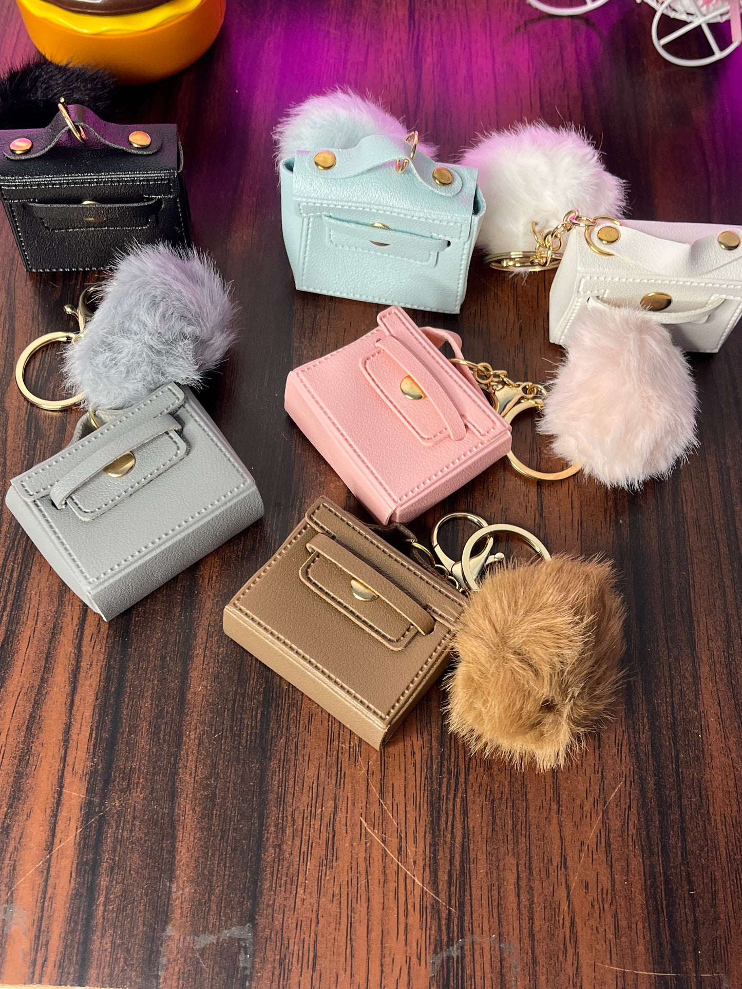 Designer-Inspired Mini Purses š